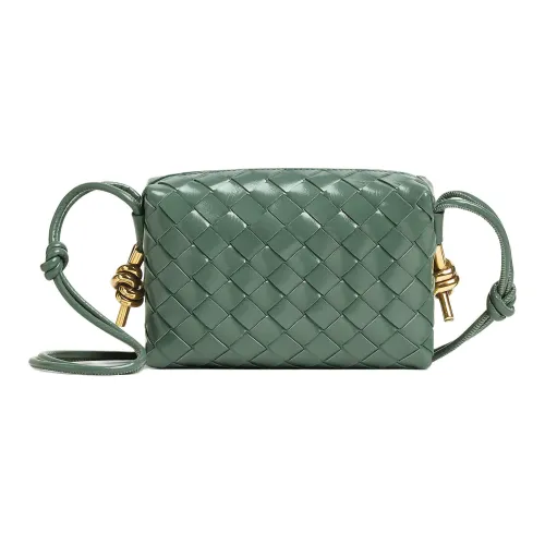 Bottega Veneta Loop Коровья кожа Camera Сумка Сумка через плечо Мини Женская Алоэ вера Зеленый