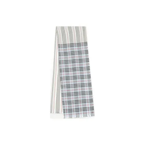 Burberry Шарфы из шерсти для женщин
