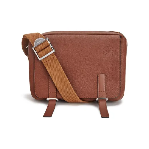 LOEWE Совместное издание Сумки через плечо Мужской