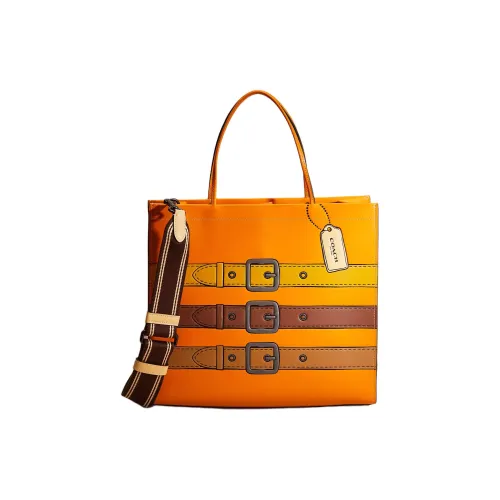 COACH Cashin Клатчи Женские