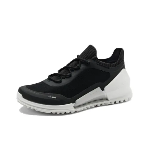 Ecco Низкий топ Повседневная обувь Женская Черная