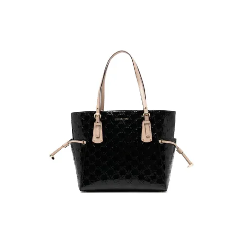 MICHAEL KORS Voyager Лакированная кожа Сумка на одно плечо Женская Черный и Песочно-бежевый