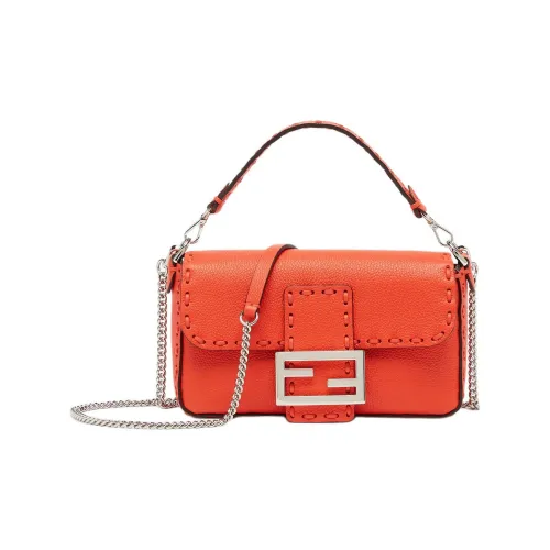 FENDI Baguette Коровья кожа Портативная Сумка через плечо Сумка на плечо Мини Женская Красная