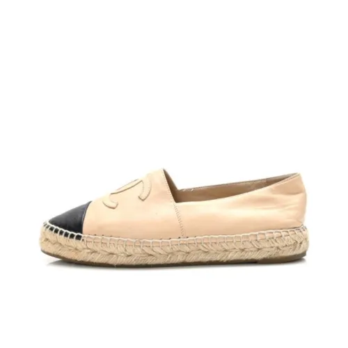 CHANEL Повседневная обувь Женская Желтая Черная