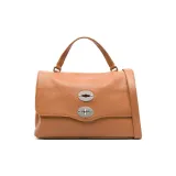 Цвет: Коричневый