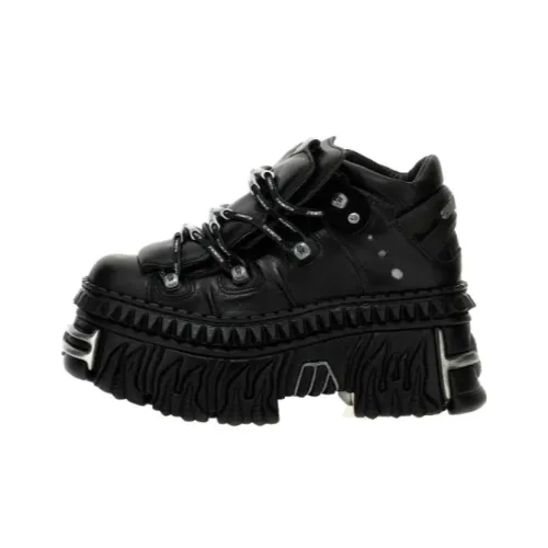 Vetements Высокие каблуки Низкий топ Черный мужской