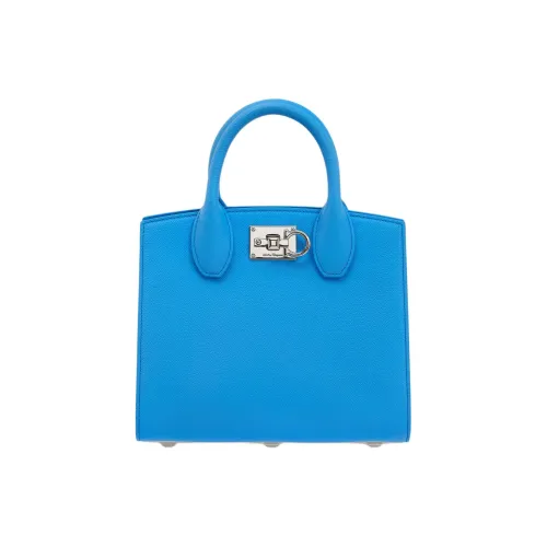 Ferragamo Studio Hammered Текстура Телячья кожа Сумка Коробка Сумка через плечо Сумка Маленькая Женская Светло-синяя