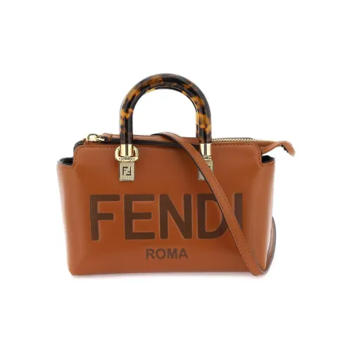 FENDI By The Way Series Бостон Сумка из телячьей кожи Сумка через плечо Сумка мини Женская Коричневая