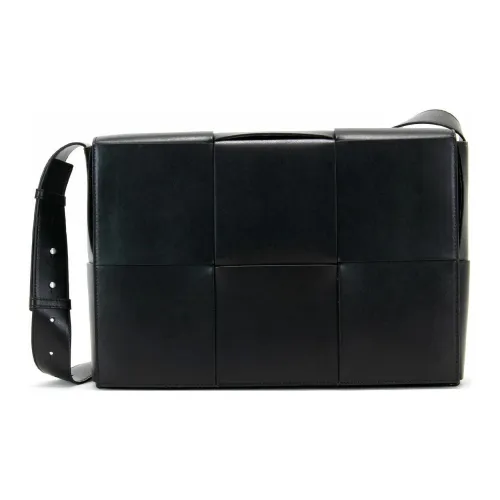 Bottega Veneta Сумка через плечо из натуральной кожи Мужская Черная