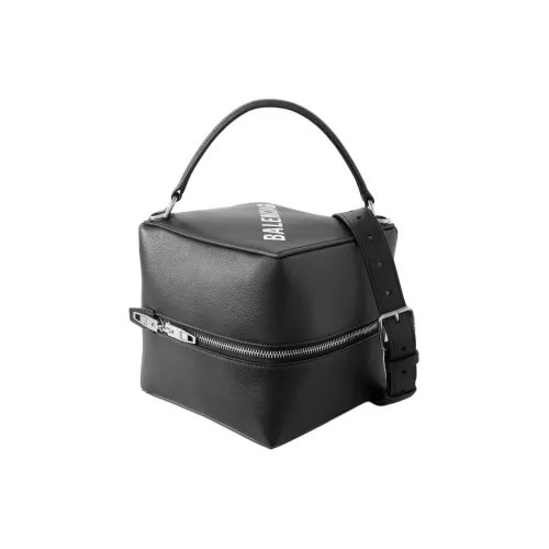 Balenciaga Кожа Сумка через плечо 4x4 Маленькая Женская Черная