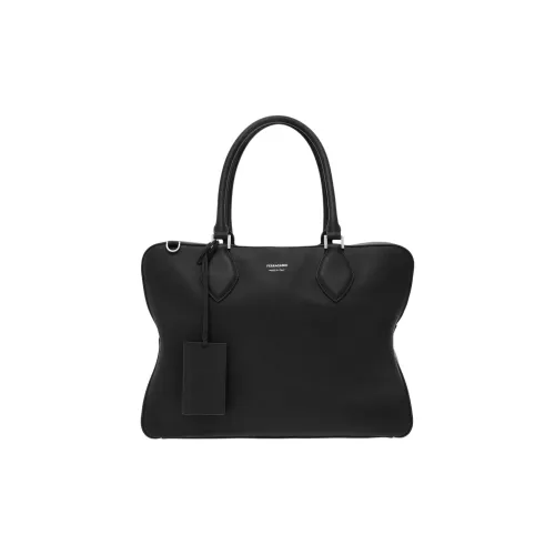 FERRAGAMO Телячья кожа Сумка Маленькая Мужская Черная