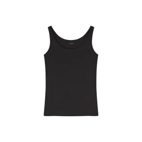 UNIQLO Черные Женские Майки