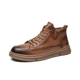 Коричневый