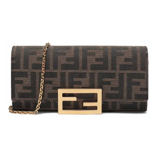 FENDI Сумки через плечо Женские