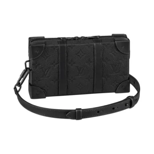 LOUIS VUITTON SOFT TRUNK Сумки Мужской