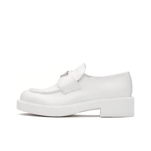 PRADA Женские повседневные туфли Women's White