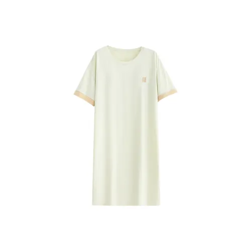 Follow the United States Ночная сорочка Женская Молочный Фрукт Зеленый