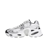 Серебристо-белый