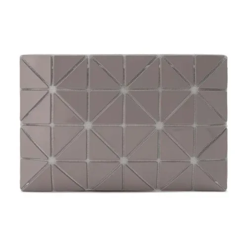 ISSEY MIYAKE PVC Поливинилхлоридная смола Клатч Женский Серый