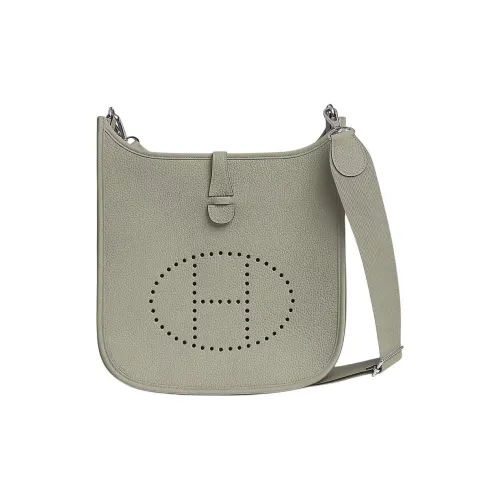 HERMES Evelyne Clemence Bullock Кожа Evelyn Сумки через плечо Сумка на плечо Женская Q1 Sauge Шалфейно-зеленый
