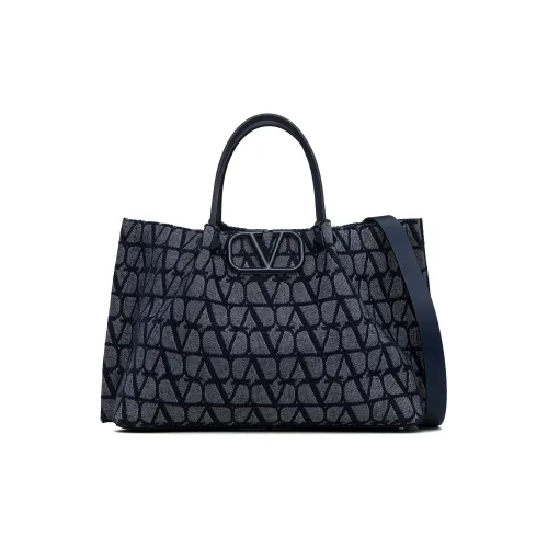 Valentino Garavani Текстиль Сумка через плечо Сумка Женская Морской Синий