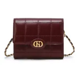 Темно-красный