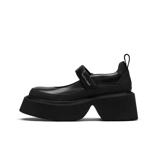 CINDY C ERIC Повседневная обувь 6 см женская черная