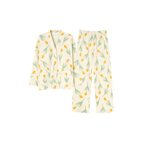 Follow the United States Пижамный комплект Женский Светло-желтый