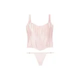 Розовый комплект одежды