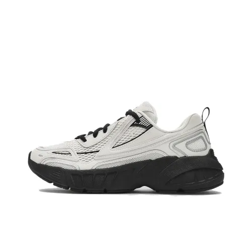 FILA FUSION CRED Leader Беговые кроссовки Низкий Топ Микро-белый/Черный Женские