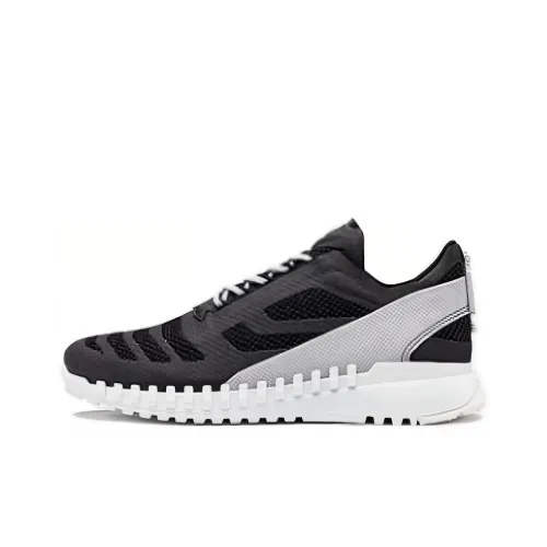 Ecco Беговые кроссовки Low Top Черные Женские