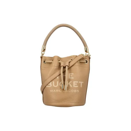 MARC JACOBS GRAIN LEATHER Сумка-ведро Сумка через плечо Сумка Женская Светлый Умбра
