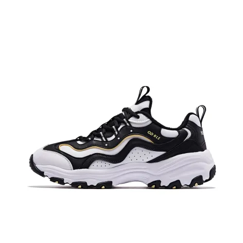 QIAODAN Амортизаторы Shock с нижней юбкой устойчивые к истиранию термическая защита низкий топ кроссовки для бега мужские белый и черный