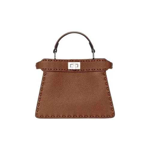 FENDI Peekaboo ISeeU с текстурой Телячья кожа Одно плечо Сумка Женская Коричневая