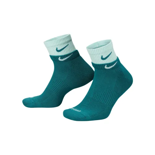 Nike Водяная утка бирюзовый/Ледяной жадеит зеленый Мужские носки MID до икры