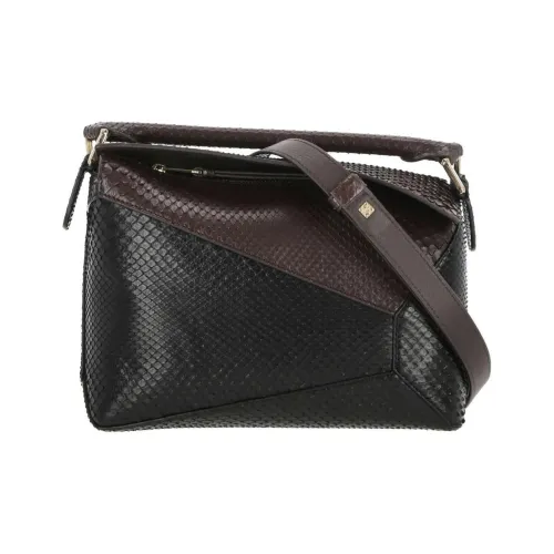 LOEWE Anagram Сумки Унисекс