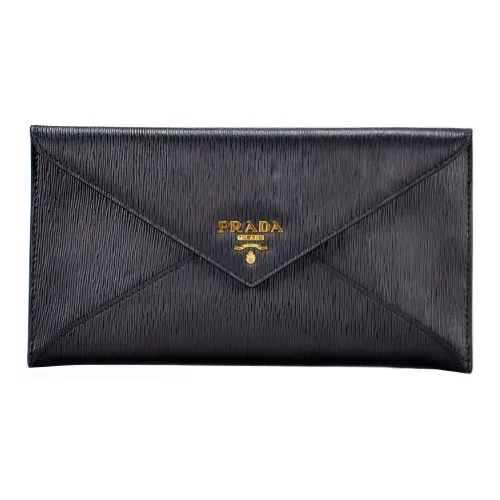 PRADA Клатч из коровьей кожи женский черный