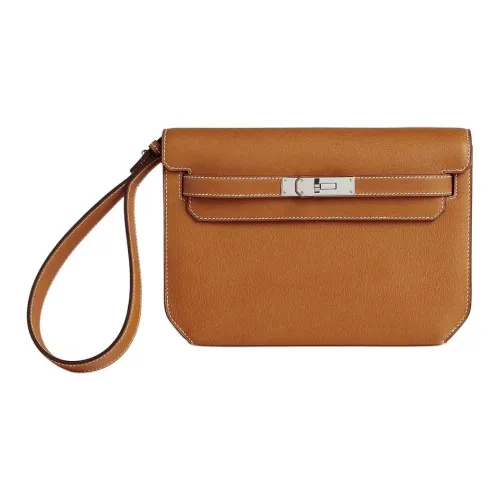 HERMES Kelly Depeches Porc Свинная кожа Клатч Женские 1H Цвет ириски