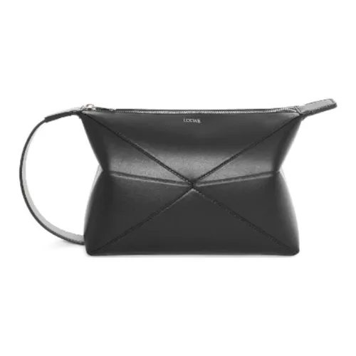 LOEWE Совместное издание Коровья кожа Туалетная сумка Мужская Черная