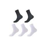 5 пар (3 белых + 2 черных)