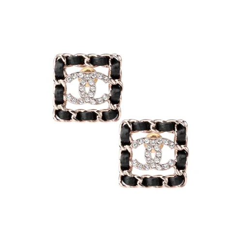 CHANEL Кожа Серьги-гвоздики Женские