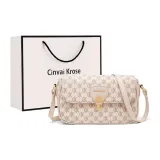 Светло-розовый