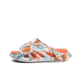 Белый и оранжевый