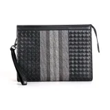 Чёрный, вышитая версия