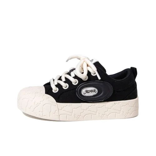 Feiyue Canvas Shoes Low Top Black Women's