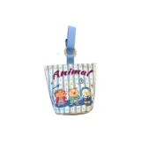 Маленький фруктовый сад с грушами для животных