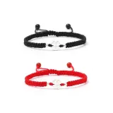 Браслет-шнурок с четырехлистным клевером Lucky