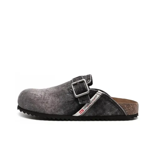 DIESEL Домашние тапочки Мужские Черные