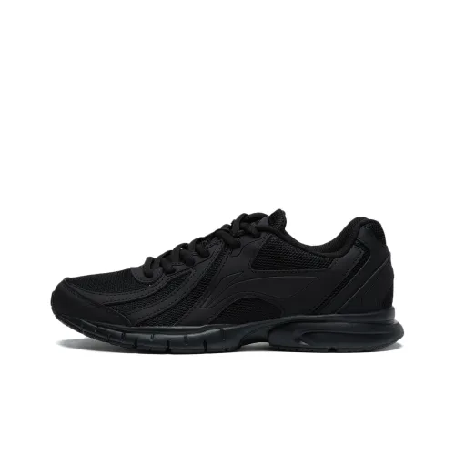 LINING Беговые кроссовки Low Top Черные Мужские