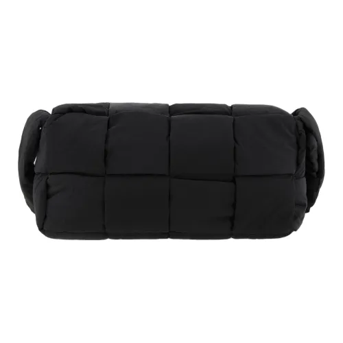 Bottega Veneta Pillow Bag Сумка через плечо Средняя Мужская Черная